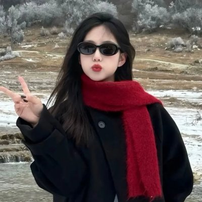 反复缺席 海报